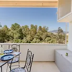 Luxury In Olbia, Terrazza & Cinema Olbia