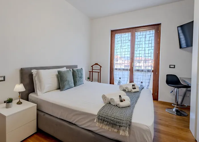 Luxury In Olbia, Terrazza & Cinema